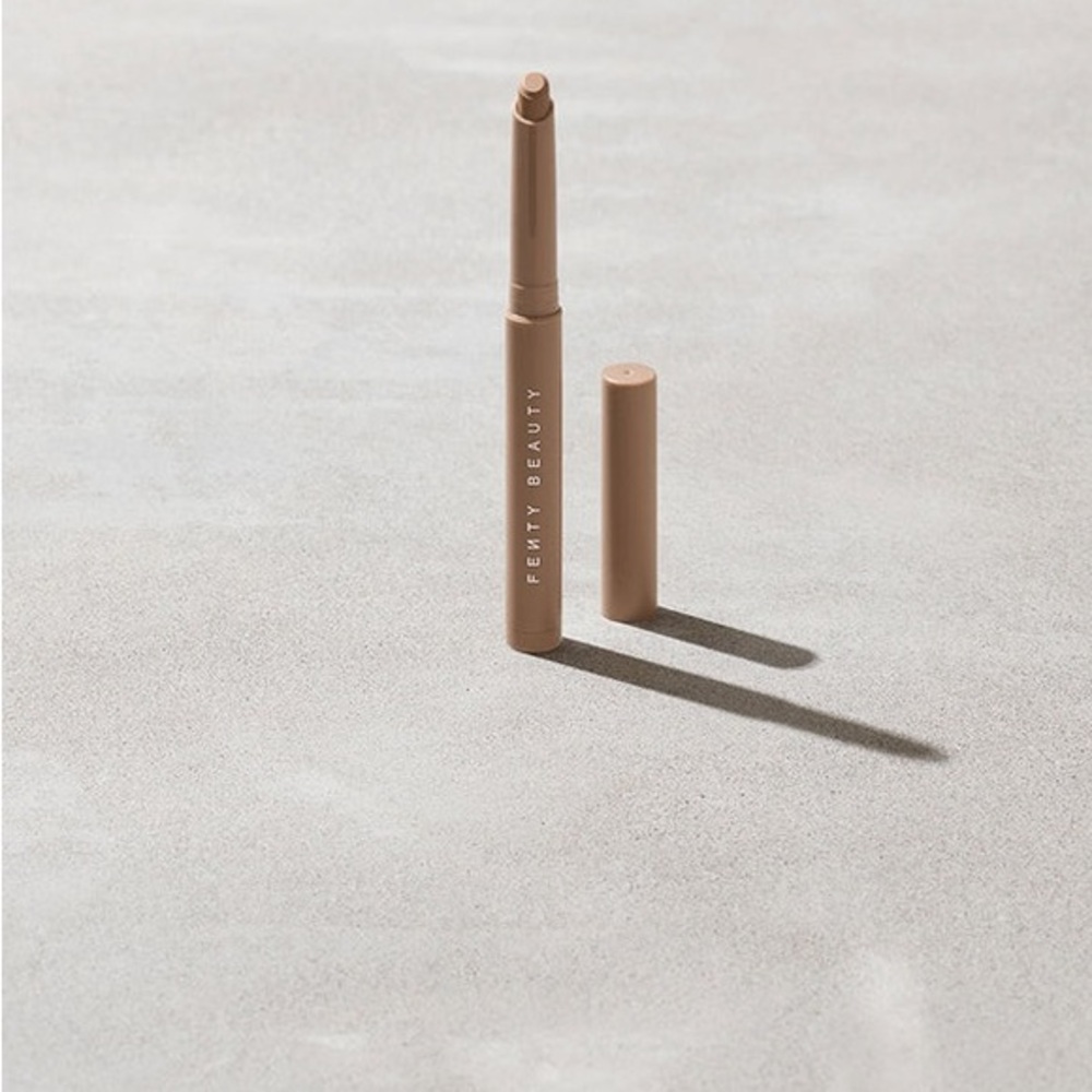 Fenty Beauty Shadowstix Longwear Eyeshadow Stick in AMBER 1 🎀